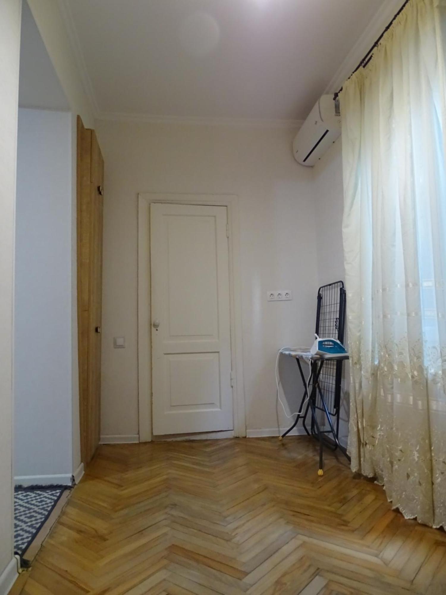 Vake Super Quiet And Comfy Apartment With A Yard Тбілісі Екстер'єр фото
